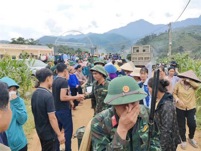 Làng Nủ, chuyện chưa kể - Kỳ cuối: Đằm sâu tình 'cá nước'