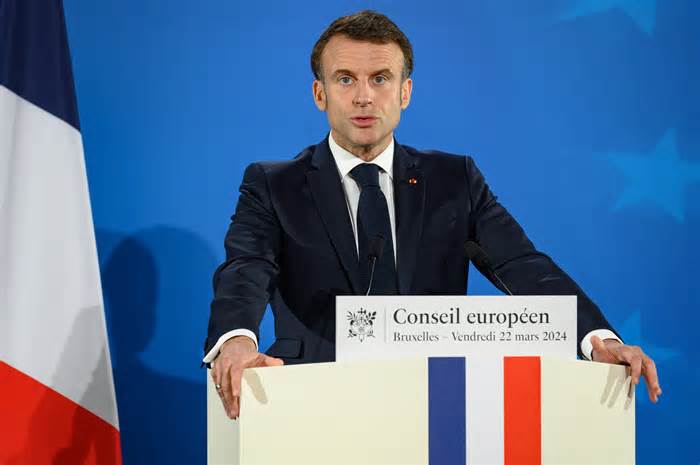Ông Macron muốn tranh luận về phòng thủ hạt nhân châu Âu