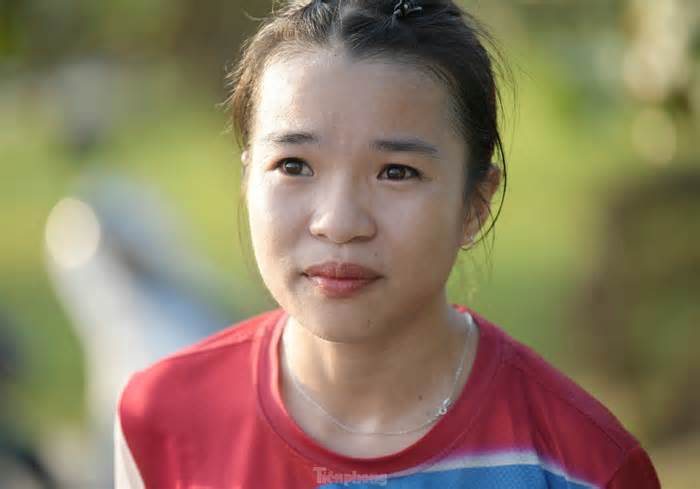 Hướng đến Tiền Phong Marathon 2024, Lê Thị Tuyết tự tin sải bước trên cung đường quê hương