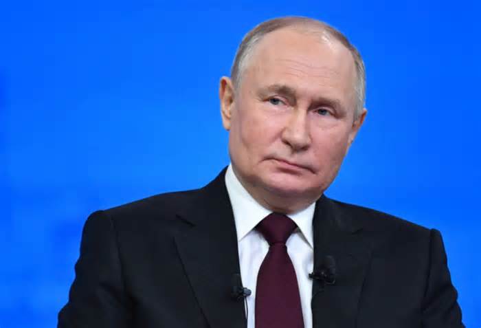 Đảng cầm quyền Nga ủng hộ ông Putin tái tranh cử