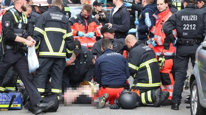 Cảnh sát bắn hạ kẻ cầm rìu đe dọa CĐV Hà Lan ở Euro 2024