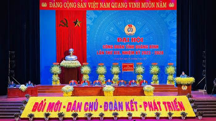 Công đoàn tỉnh Quảng Bình “Hướng mạnh về cơ sở, tất cả vì đoàn viên, người lao động”