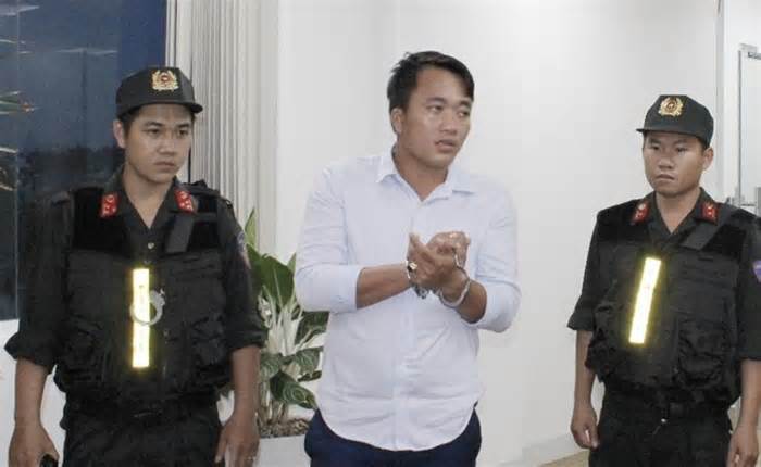 Khởi tố, bắt giam 22 đối tượng vụ lùa khách từ TPHCM về Đồng Nai mua dự án 'ma'