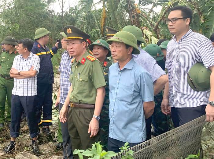 Thông tin nạn nhân bị cuốn trôi vụ sập cầu Phong Châu