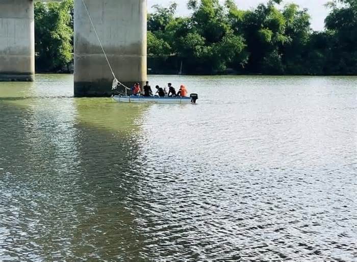 Tìm thấy thi thể nữ sinh 17 tuổi trên sông Bến Hải