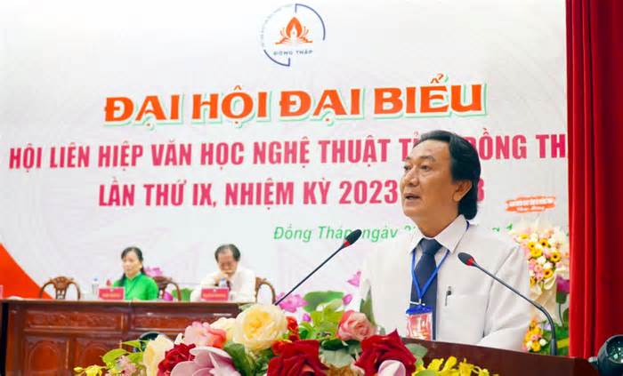 Nhạc sĩ Duy Trung tái đắc cử Chủ tịch Hội Liên hiệp Văn học nghệ thuật Đồng Tháp