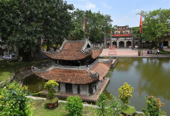 Khám phá ngôi đền thờ một trong Tứ bất tử ở Việt Nam