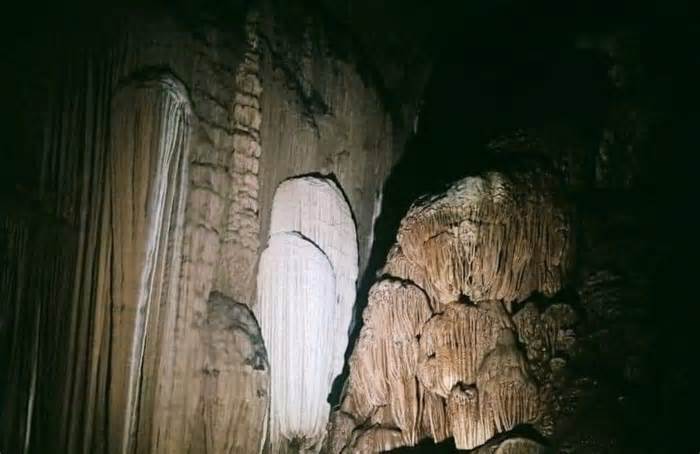 Phát hiện hang động đẹp với nhiều nhũ đá độc đáo tại Tuyên Quang