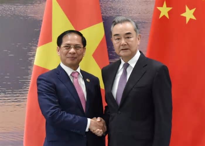 Việt Nam - Trung Quốc nhất trí kiểm soát và giải quyết tốt bất đồng