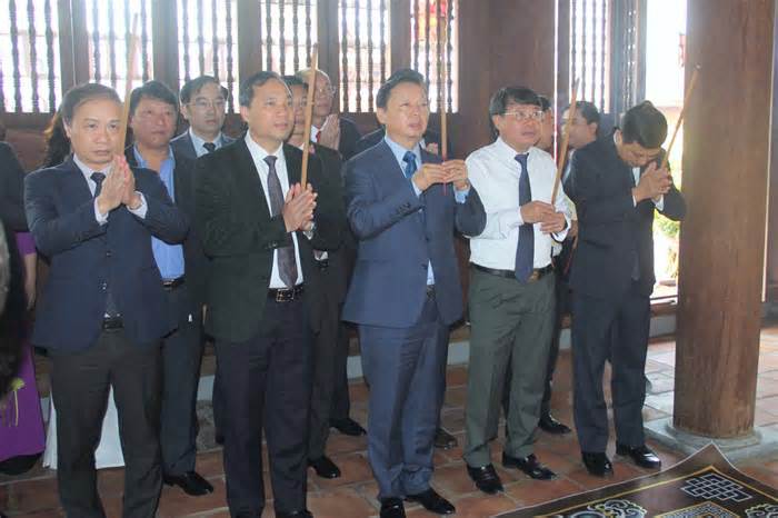 Phó Thủ tướng Chính phủ Trần Hồng Hà dự Lễ hội Văn Miếu tại Hà Tĩnh