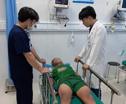 Ngậm thuốc dạng kẹo, một bệnh nhân ở Gia Lai nhập viện trong nguy kịch