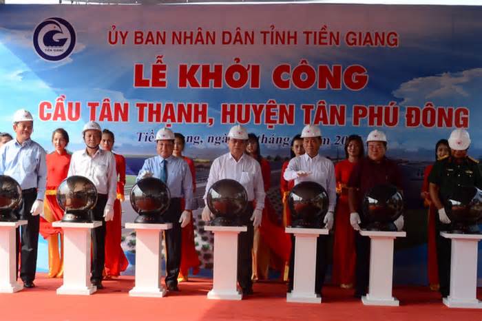 Hơn 145 tỉ đồng xây cầu xóa thế cô lập huyện Tân Phú Đông