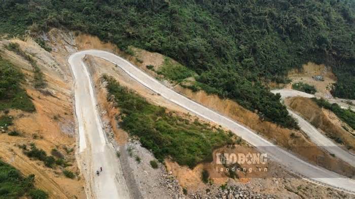 Tuyến đường vắt ngang núi, hiểm trở bậc nhất TP Tuyên Quang