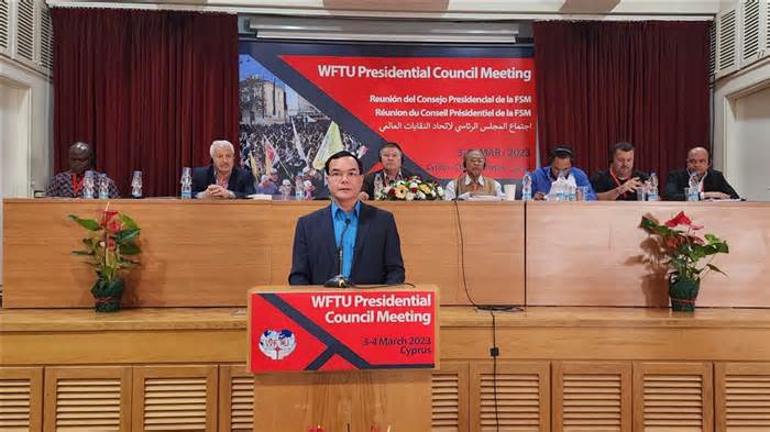 Chủ tịch Tổng Liên đoàn Lao động Việt Nam tham dự Hội nghị Hội đồng Chủ tịch WFTU