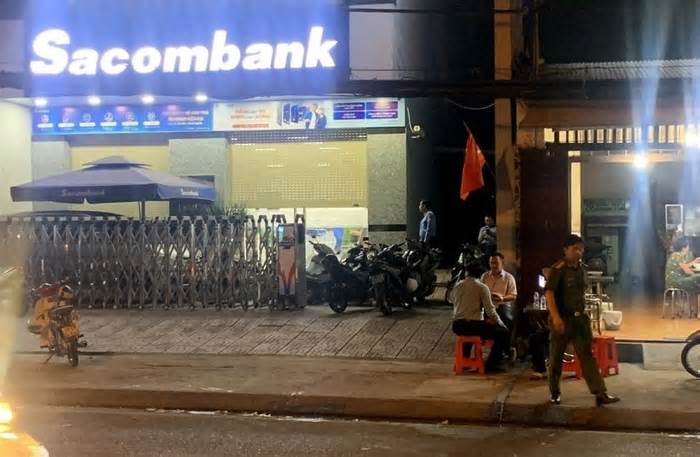 Truy xét nhóm cướp ngân hàng Sacombank ở TP.HCM