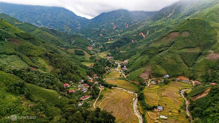 'Cân não' tìm chỗ tái định cư cho người dân vùng sạt lở