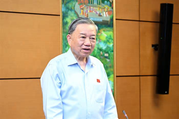 Chủ tịch nước Tô Lâm: Yêu cầu cao nhất khi sửa Luật Công chứng là phục vụ nhân dân