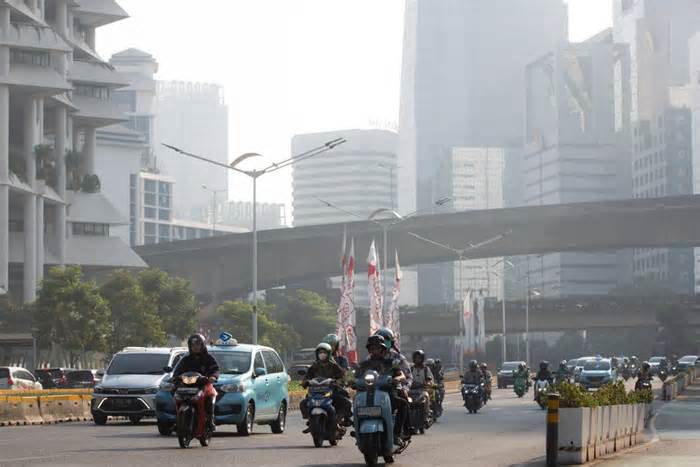 Không khí ở thủ đô Jakarta của Indonesia ô nhiễm nghiêm trọng