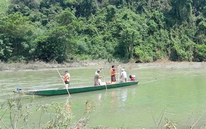 Tìm thấy thi thể nam thanh niên sau 4 ngày mất tích trên sông Giăng