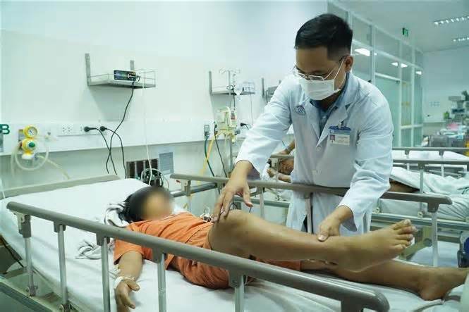 Thành phố Hồ Chí Minh: Tiếp nhận, điều trị 3 trẻ ngộ độc Botulinum​