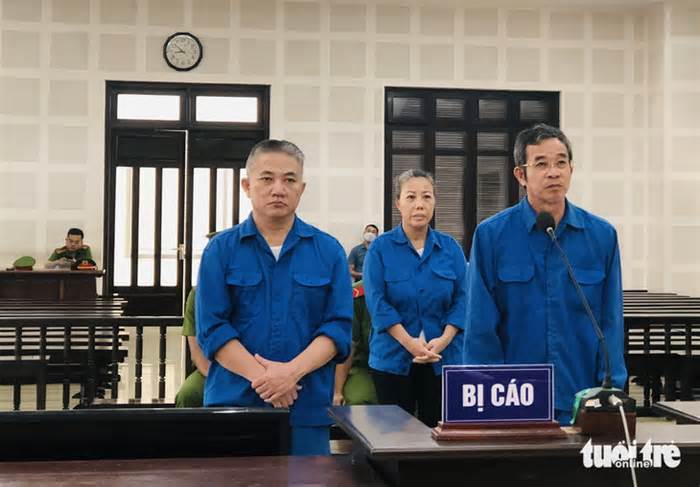 Nhận hối lộ, cựu chủ tịch quận ở Đà Nẵng lãnh 7 năm tù
