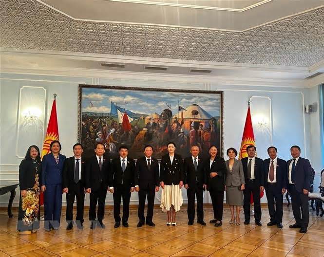 Kyrgyzstan luôn coi Việt Nam là đối tác quan trọng trong khu vực