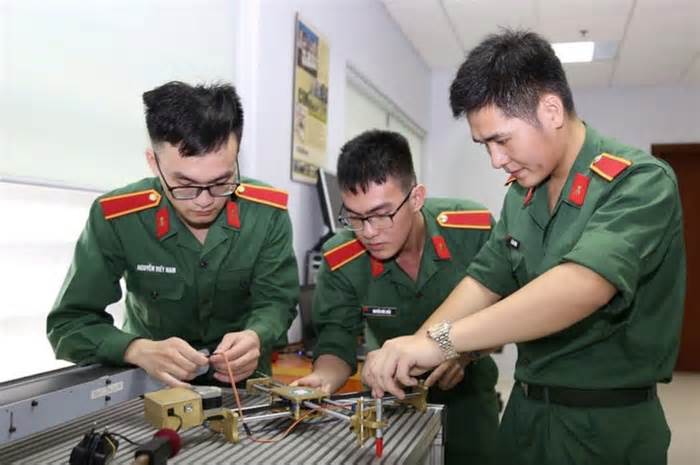 Học viện Kỹ thuật quân sự dự kiến mở lại 8 chương trình đào tạo hệ kỹ sư dân sự