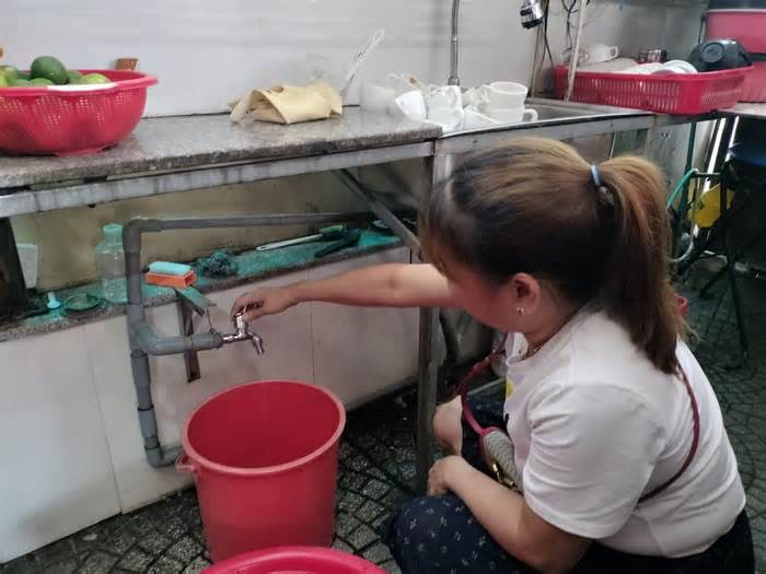 Tỉnh Quảng Nam chỉ đạo 'nóng' vụ dân khốn khổ vì được cấp nước nhỏ giọt