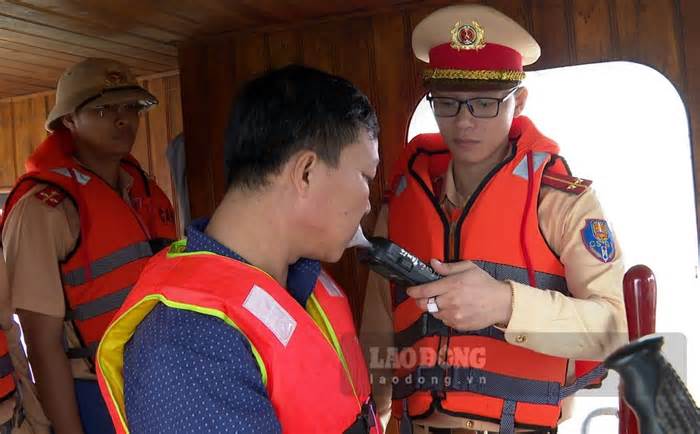 Thái Bình: Xử phạt hơn 30 triệu đồng với 2 thuyền trưởng vi phạm nồng độ cồn