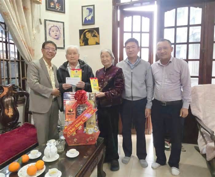 Người lao động HueWACO đón Tết ấm áp từ các hoạt động an sinh