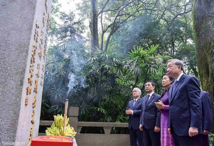 Tổng Bí thư, Chủ tịch nước Tô Lâm và phu nhân thăm di tích cách mạng tại Quảng Châu