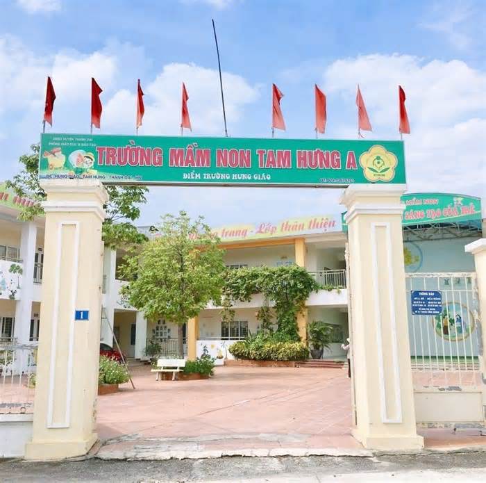 Một địa phương ở Hà Nội tạm dừng hoạt động dạy liên kết trong nhà trường