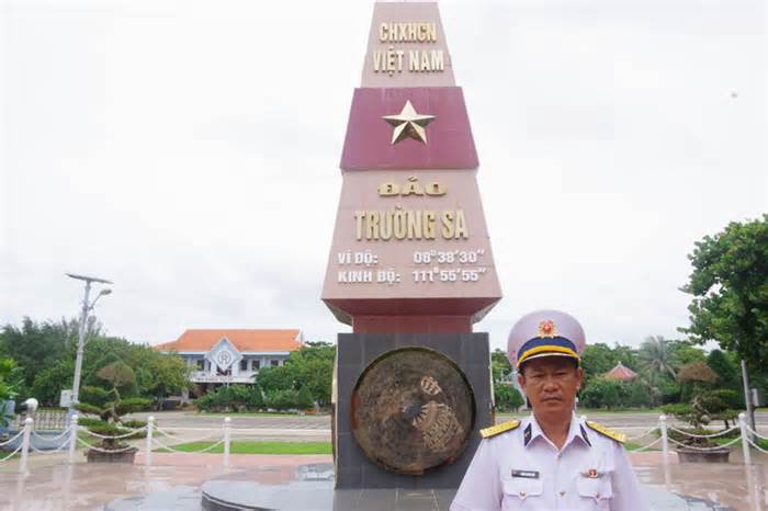 Từ đảo xa, cán bộ chiến sĩ Trường Sa tưởng nhớ Tổng bí thư Nguyễn Phú Trọng