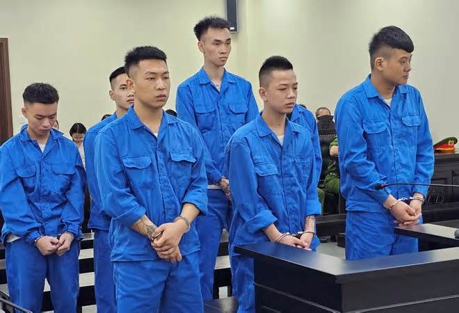 Hà Nội: Bảy đối tượng với tội mua bán người bị phạt 49 năm tù
