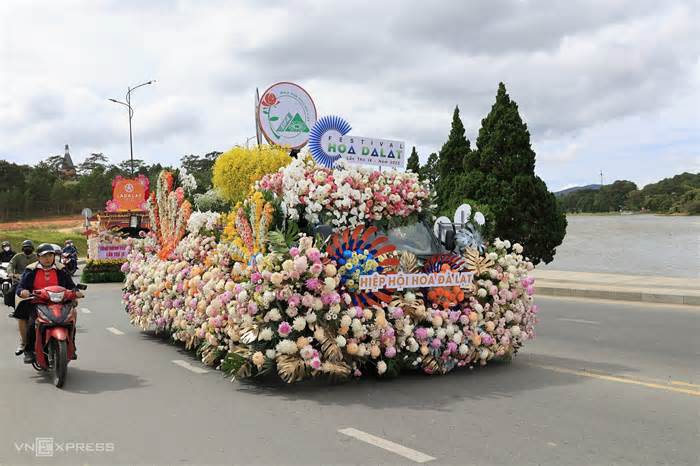 Đà Lạt chấn chỉnh 'chặt chém' dịp Festival hoa