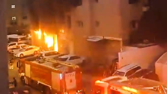 Cháy chung cư khiến ít nhất 41 người thiệt mạng
