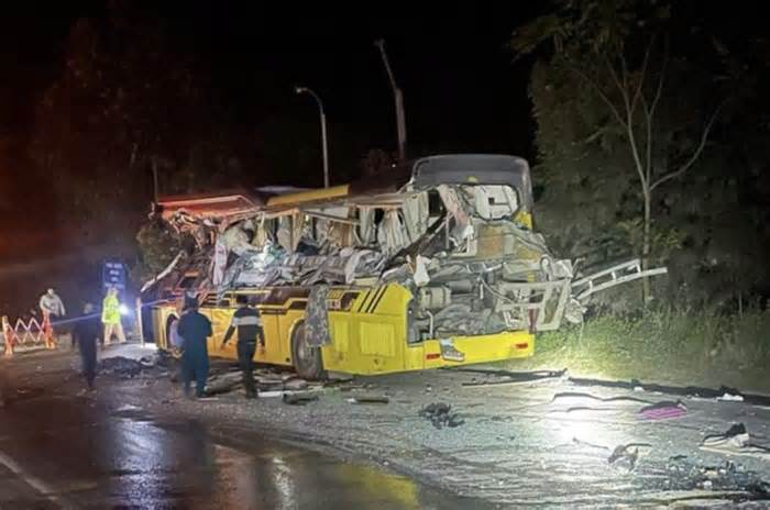Triệu tập tài xế xe container trong vụ tai nạn làm 5 người chết