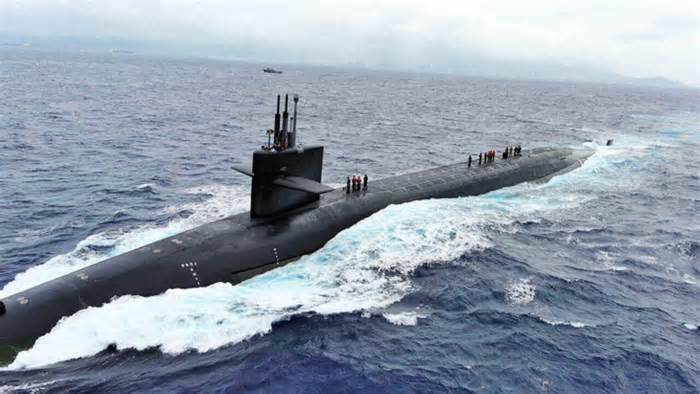 Mỹ đưa tàu ngầm hạt nhân đến Hàn Quốc?