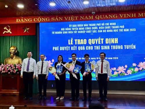 TPHCM: Chỉ 2 thí sinh trúng tuyển viên chức từ nguồn sinh viên xuất sắc năm 2024