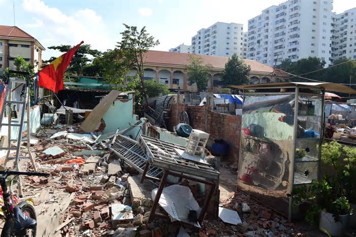 Vụ hàng trăm căn nhà xây 'lụi' ở Bình Tân: Sẽ xử lý trách nhiệm quản lý địa bàn