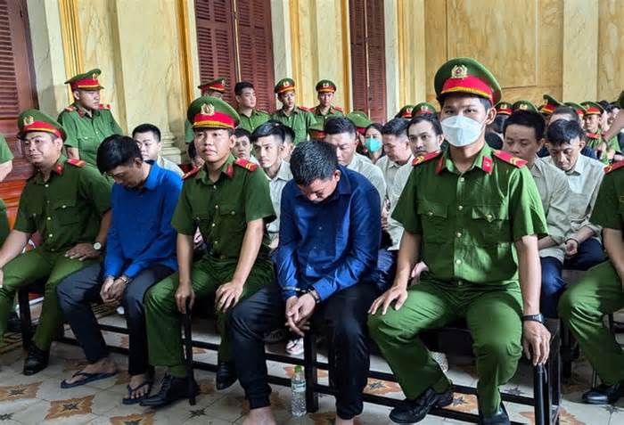 2 chủ mưu vụ buôn lậu 6 tấn vàng từ Campuchia về Việt Nam lãnh tổng 33 năm tù