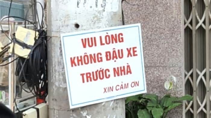 Đỗ xe trước cửa, tài xế bị chủ nhà và nhiều người trong xóm đánh nhập viện