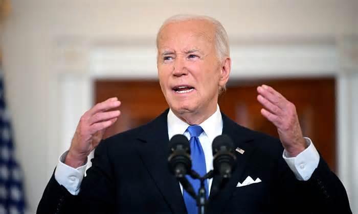 Tổng thống Biden chỉ trích phán quyết về quyền miễn tố của Trump