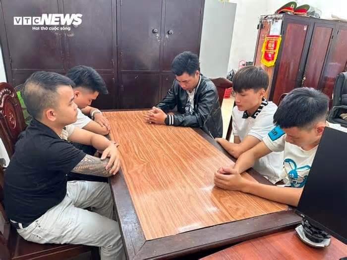 'Đột kích’ quán bar ở Huế phát hiện 70 người dương tính ma tuý