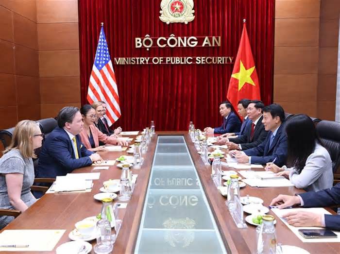 Bộ trưởng Bộ Công an tiếp Đại sứ Mỹ tại Việt Nam