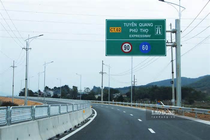 Liên tiếp các vụ việc mất an toàn trên cao tốc Tuyên Quang - Phú Thọ