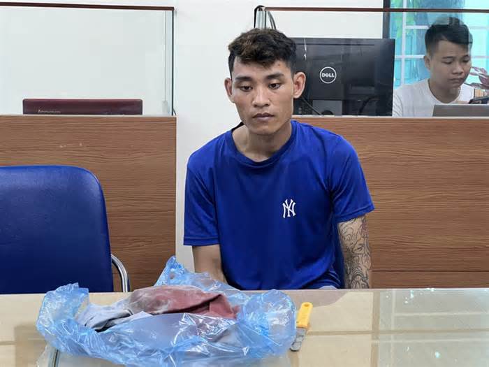 Bắt thanh niên dùng dao cứa cổ tài xế taxi ở Lào Cai