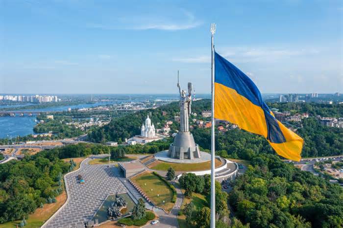 Ukraine đổi tên đường, chuyển ngày lễ vì muốn đoạn tuyệt với Nga