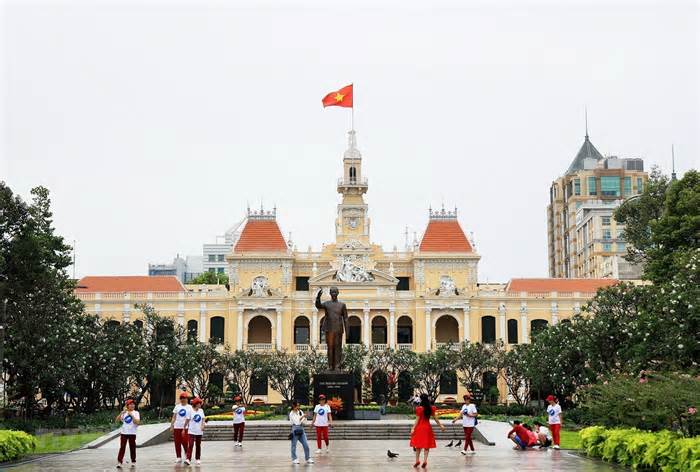Nhiệt độ tại TP Hồ Chí Minh có thể giảm còn 22 độ C, trời se lạnh