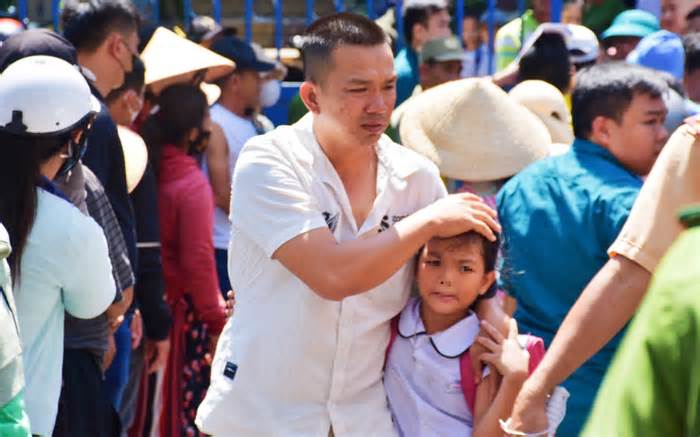 28 học sinh huyện miền núi tỉnh Khánh Hòa nhập viện sau khi ăn hàng rong